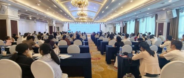 我院成功举办广西名老中医张勉教授学术经验传承暨中医外治疗法在耳鼻咽喉科临床应用学习班、郝小波名中医经验传承暨专科诊疗新进展学习班