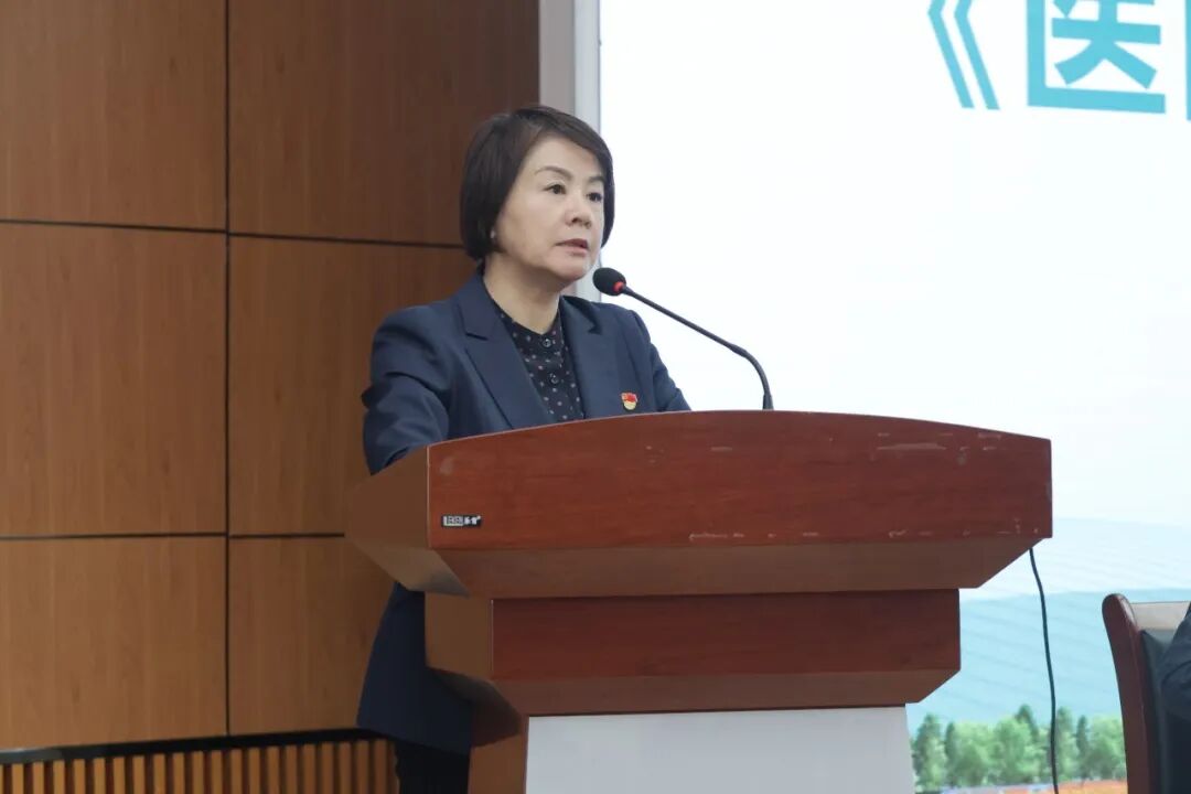 【医院动态】厚植人文底蕴 擦亮品牌名片｜石河子市人民医院深化医院品牌与服务内涵建设