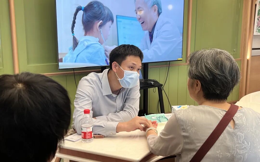 情暖重阳，健康进社区｜前海人寿广州总医院公益健康沙龙圆满落幕