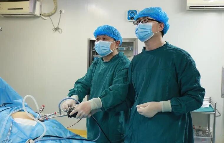 胆结石中心密雷教授亮相第四届瓯越肝胆精准诊疗论坛