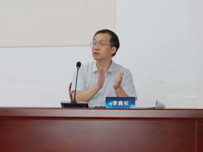 【学术交流】前沿聚智 聚力提质——我院举办国家级继教项目《AI（人工智能）赋能下的晚期肺癌精准诊疗新进展学习班》