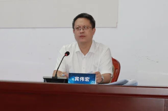 【学术交流】前沿聚智 聚力提质——我院举办国家级继教项目《AI（人工智能）赋能下的晚期肺癌精准诊疗新进展学习班》
