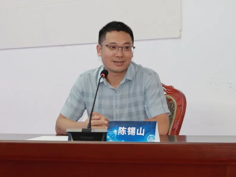 【学术交流】前沿聚智 聚力提质——我院举办国家级继教项目《AI（人工智能）赋能下的晚期肺癌精准诊疗新进展学习班》