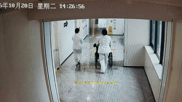 14次除颤背后：一场从门诊分诊就开始的生命赛跑