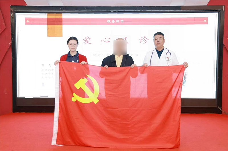 医心助老护银龄，青春志愿暖重阳——北京华生康复医院开展敬老月社区公益义诊活动