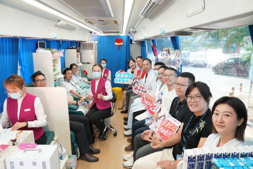 喝大水,献大爱 | 137位“热血志士”无偿献血45300mL,给到“夯”!
