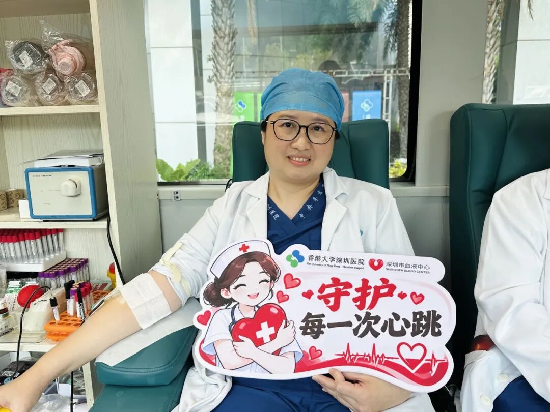 喝大水，献大爱 | 137位“热血志士”无偿献血45300mL，给到“夯”！