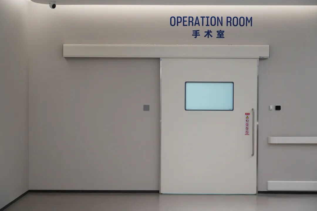 7小时,6科室接力守护外伤男童,是诊治的速度,是守护的温度
