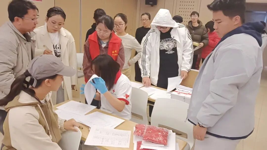 守护生命,“救”在身边 | 哈尔滨普瑞眼科医院联合市红十字会开展应急救援知识培训与实操演练