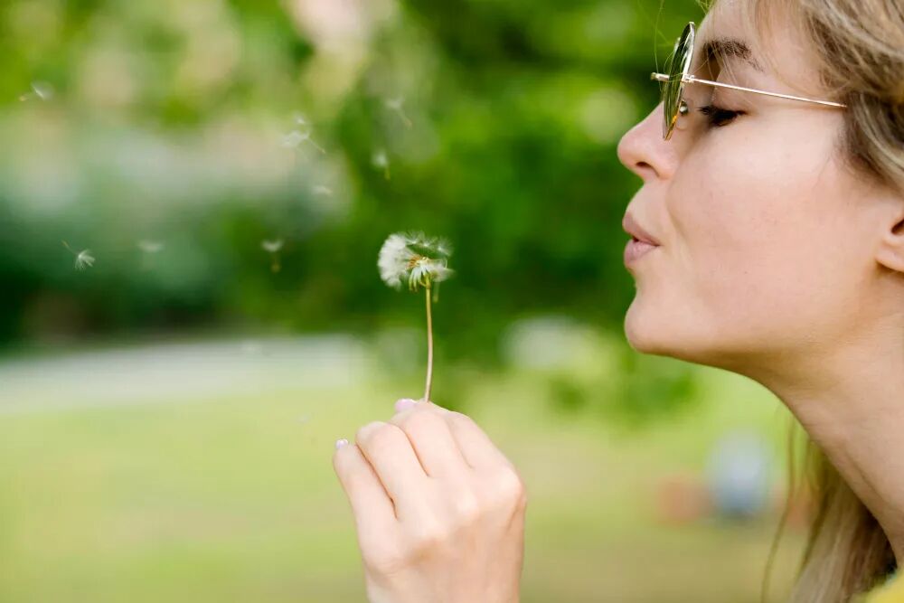 阴天不用防晒?皮肤科医生不同意