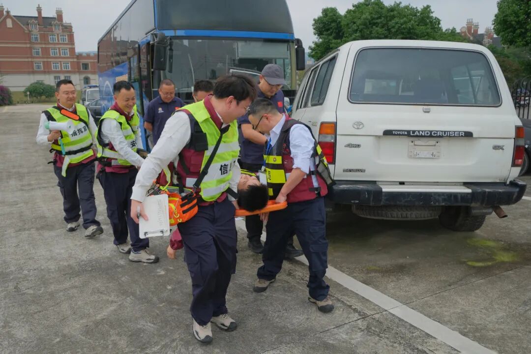 金堂县背囊化医疗应急快速反应小分队外训班（首期）顺利举行