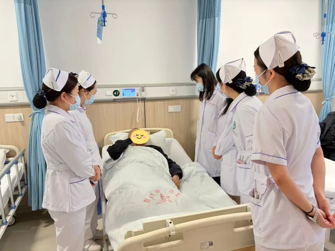 省级专家精准赋能 专科护理提质精进