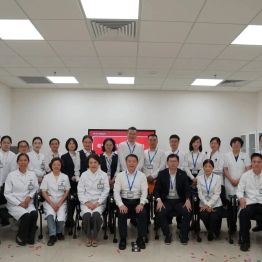 新址启新程 敬老护安康丨我院老年医学科、康复医学科住院部迁至新楼层